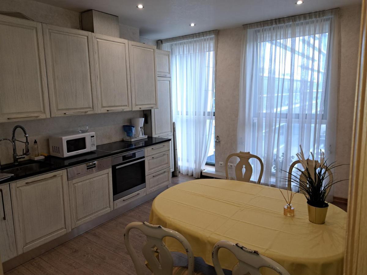 Andyshaun Service Appartments Рига Екстер'єр фото